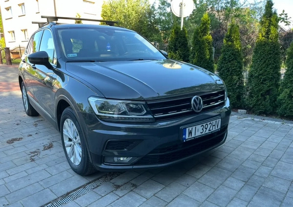 Volkswagen Tiguan cena 89900 przebieg: 82000, rok produkcji 2018 z Skierniewice małe 704